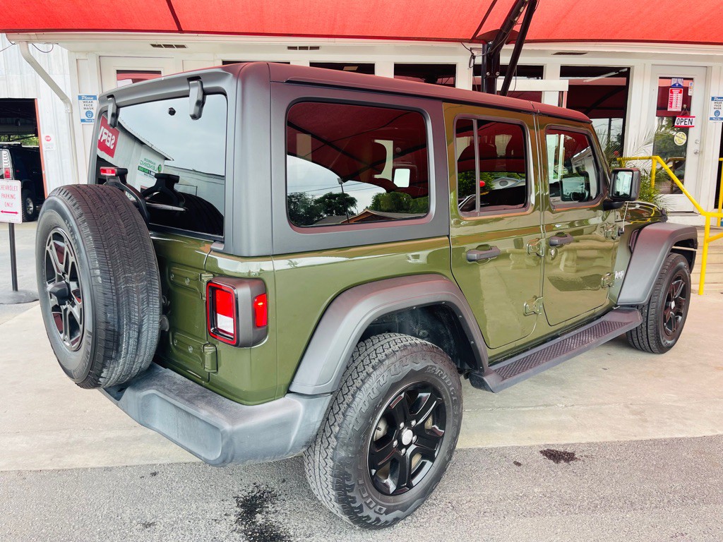 2021 Jeep Wrangler Unlimited Image 17