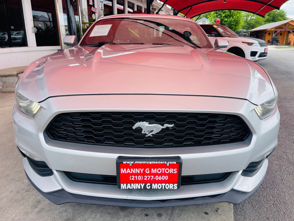 2015 Ford Mustang Image 2
