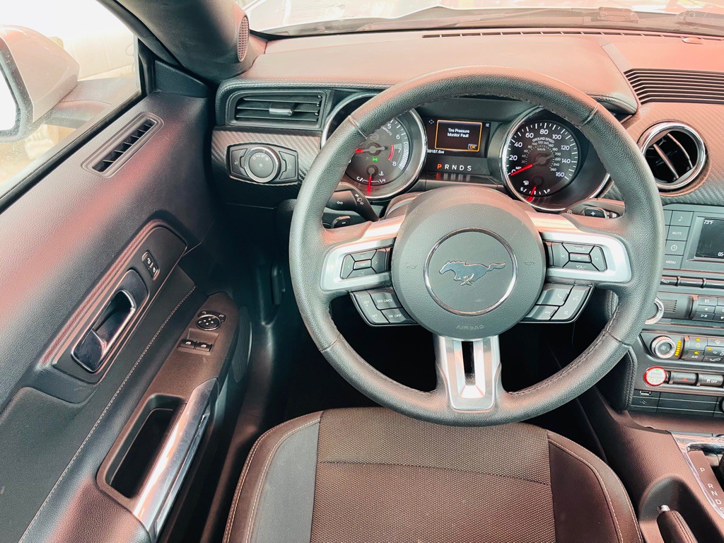 2015 Ford Mustang Image 5