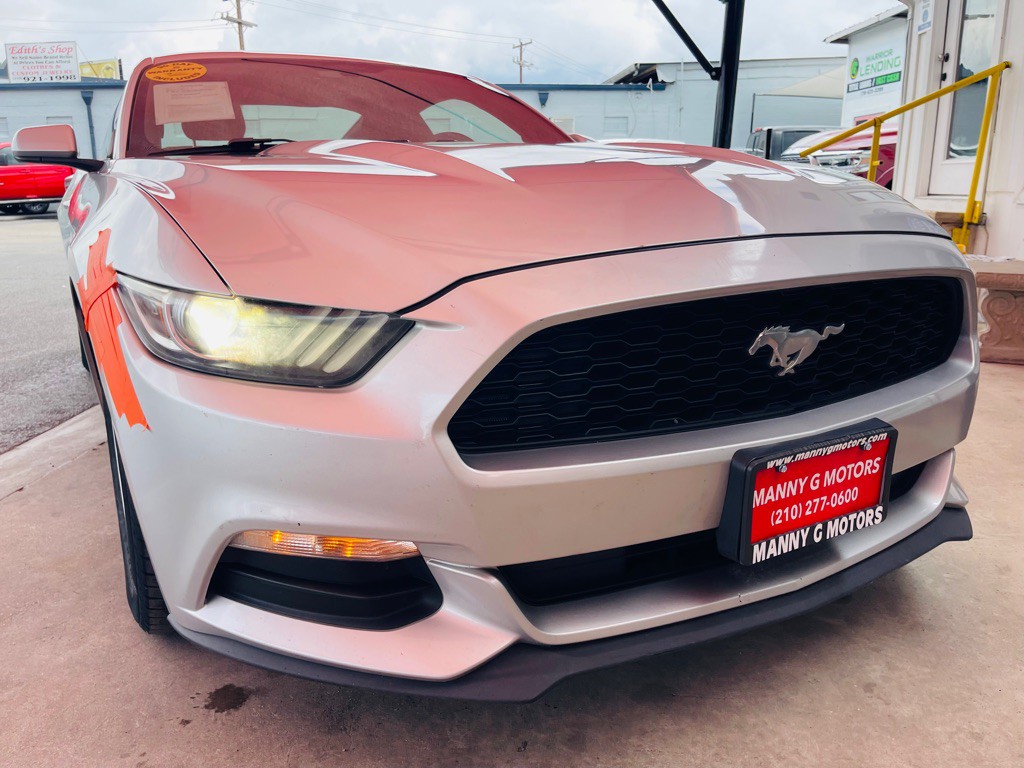 2015 Ford Mustang Image 15