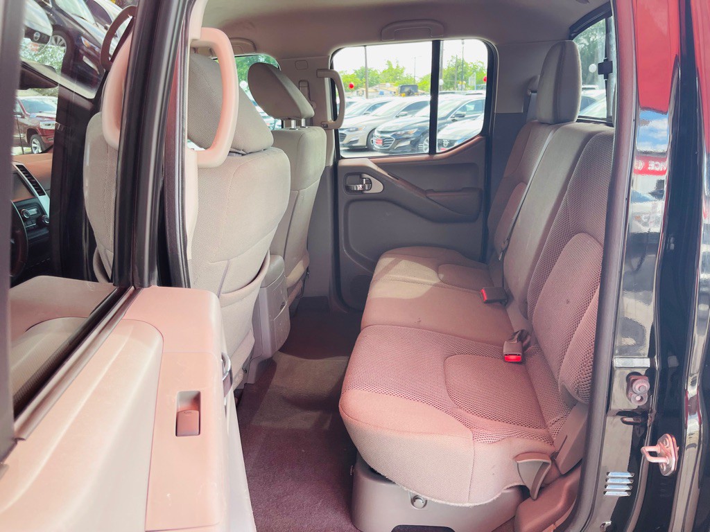 2021 Nissan Frontier Image 5