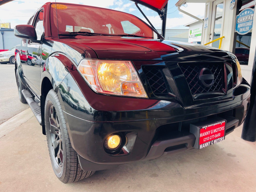 2021 Nissan Frontier Image 15
