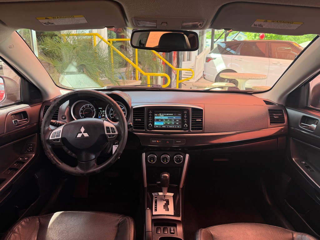 2017 Mitsubishi Lancer Image 8