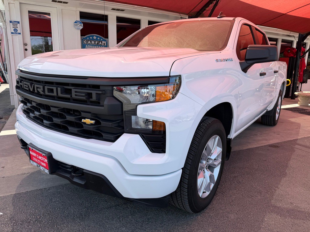 2024 Chevrolet Silverado 1500 Image 3