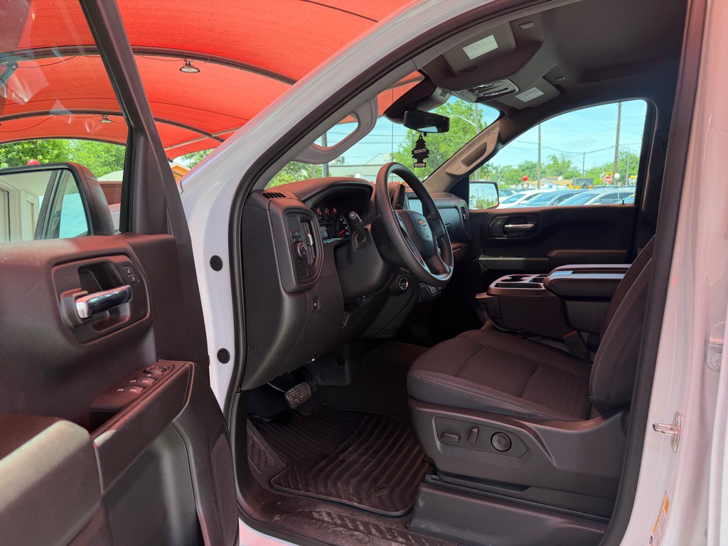 2024 Chevrolet Silverado 1500 Image 6