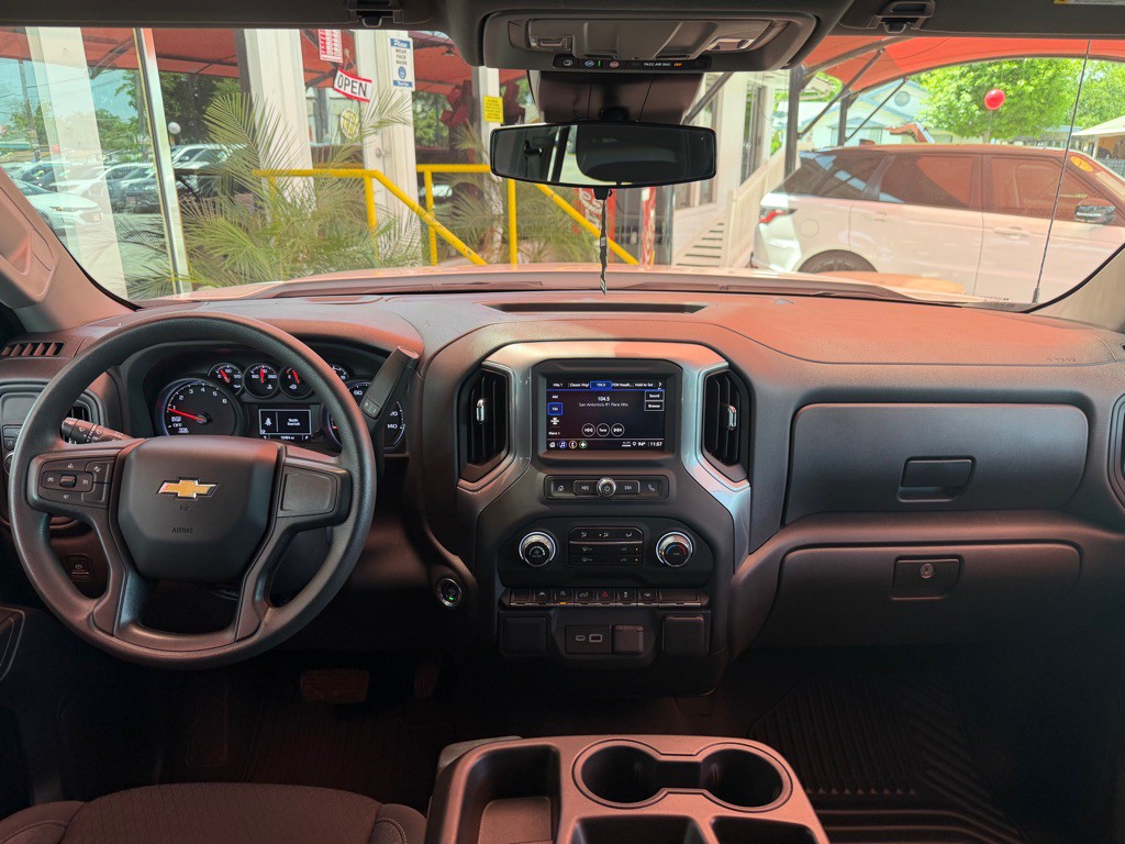 2024 Chevrolet Silverado 1500 Image 11