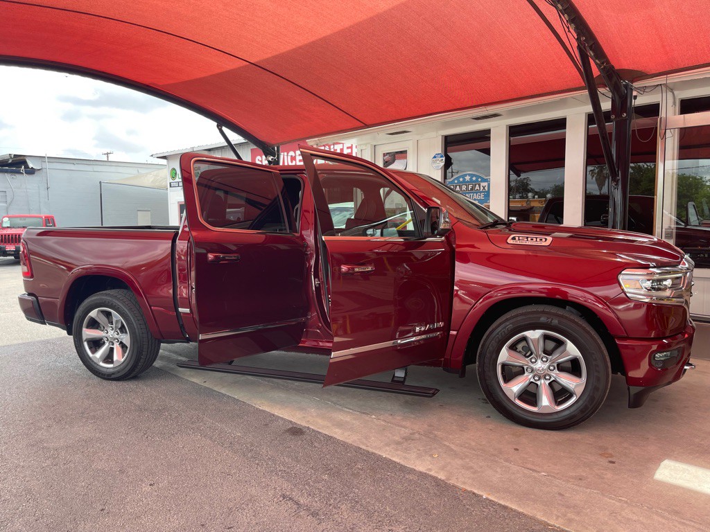 2021 RAM 1500 Image 25