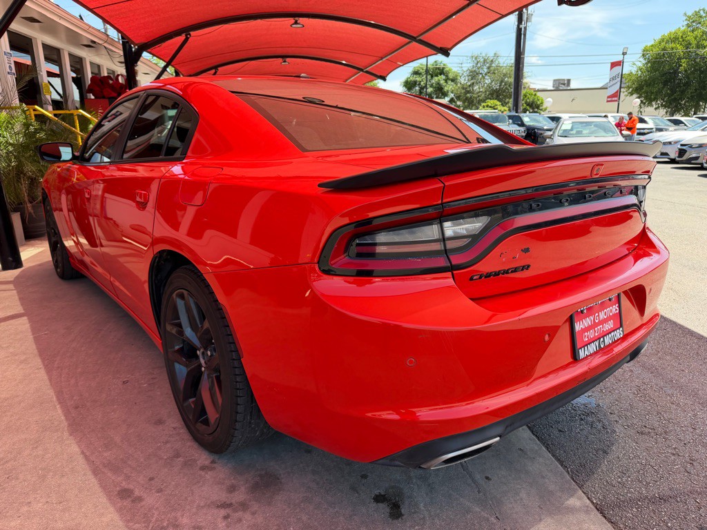 2022 Dodge Charger Image 11