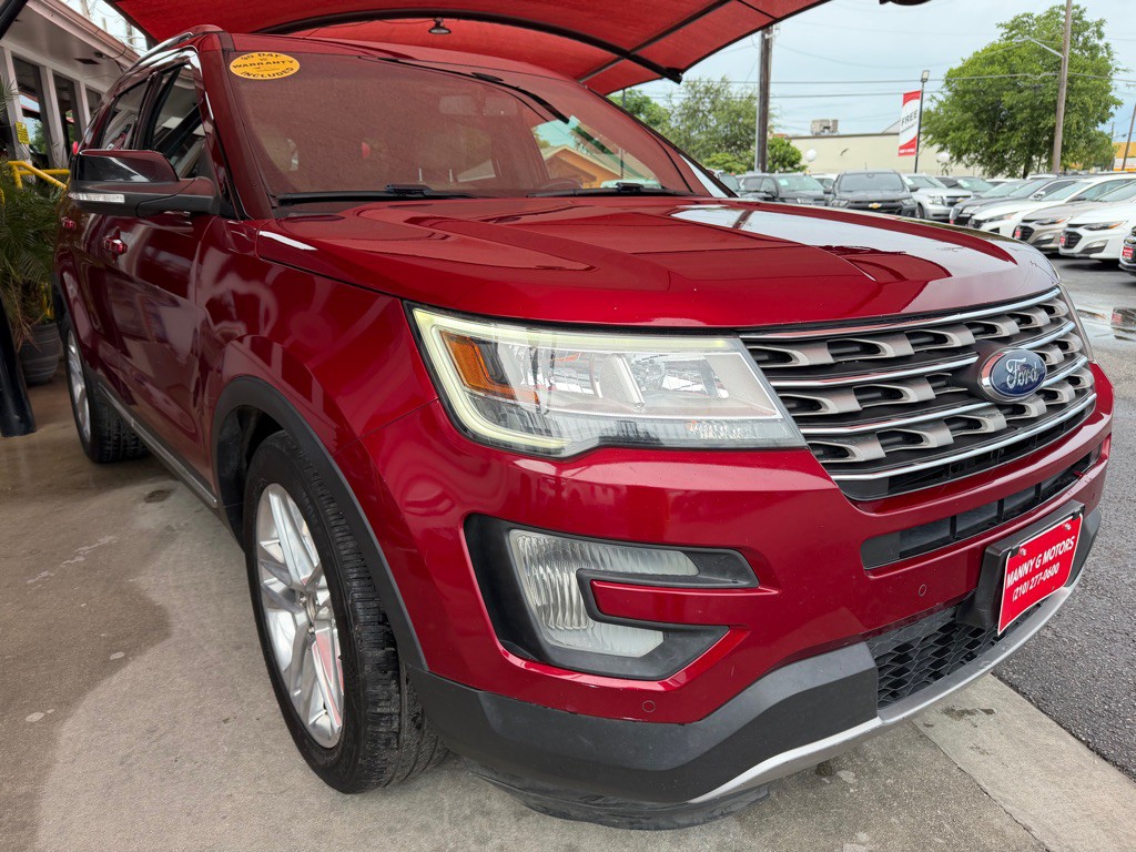 2016 Ford Explorer Image 1