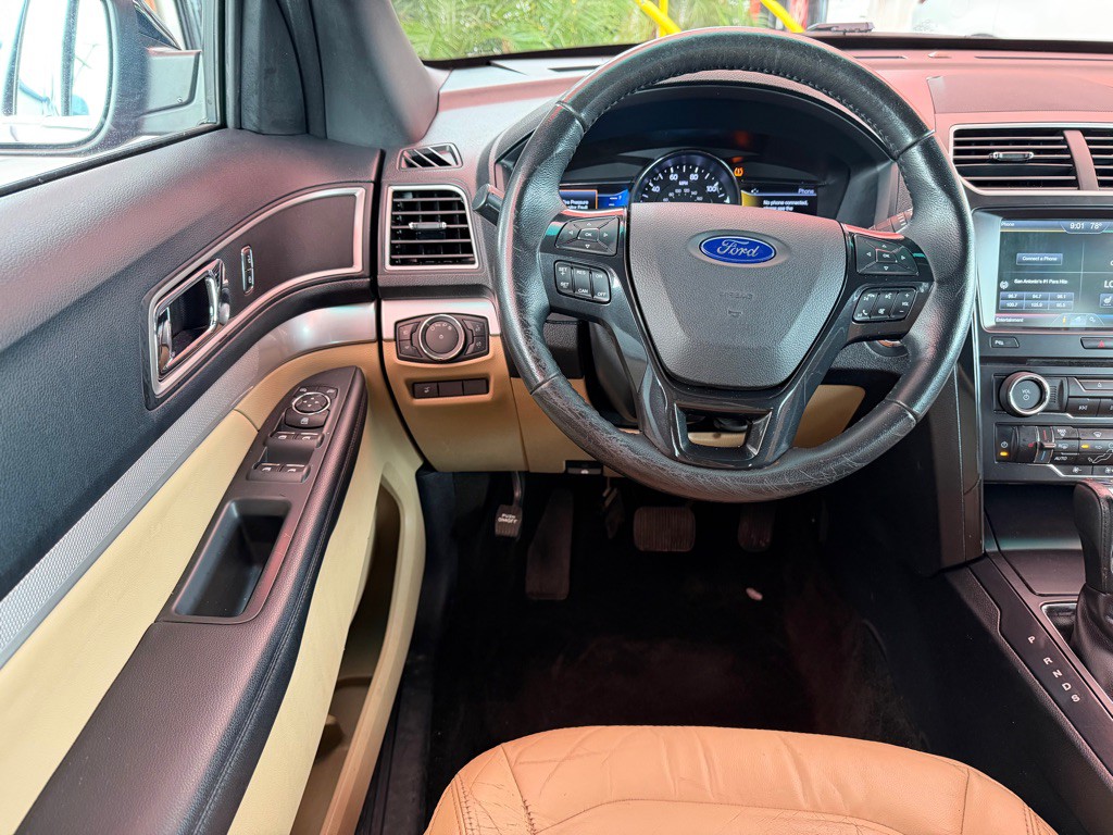 2016 Ford Explorer Image 6