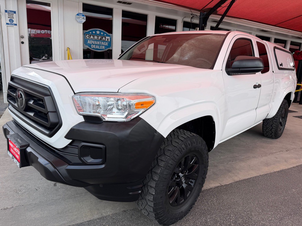 2022 Toyota Tacoma Image 3