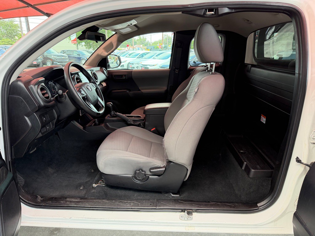 2022 Toyota Tacoma Image 6