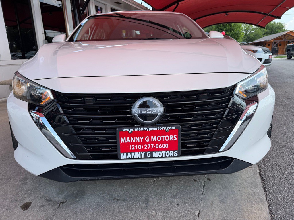 2024 Nissan Sentra Image 2
