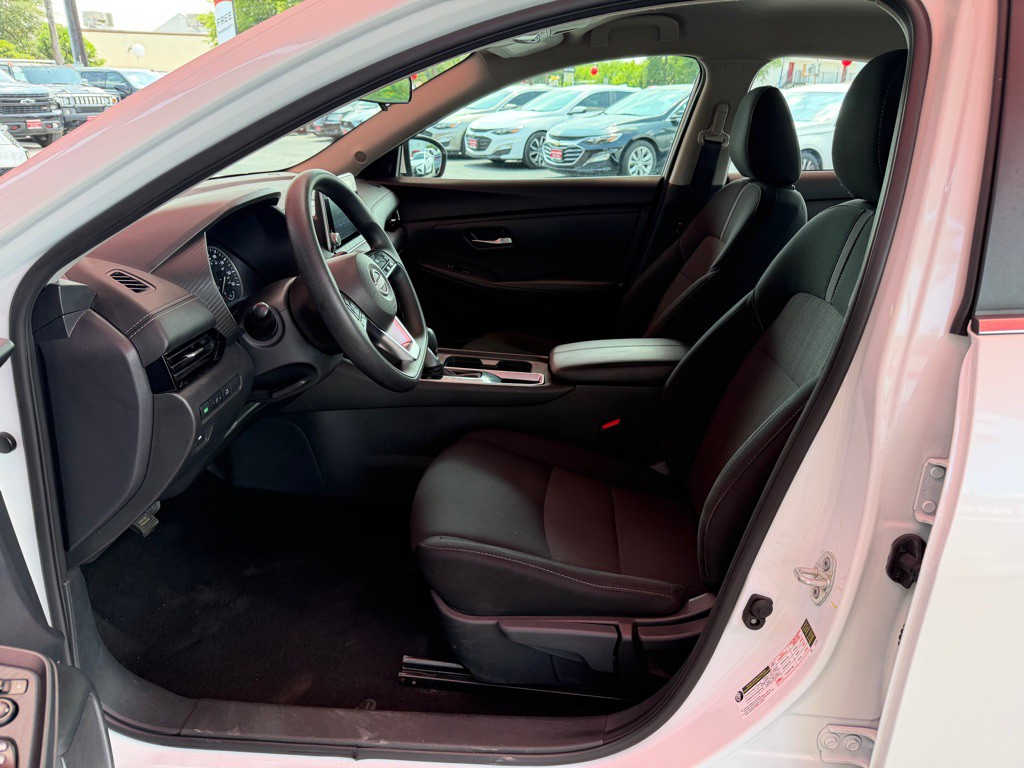 2024 Nissan Sentra Image 4