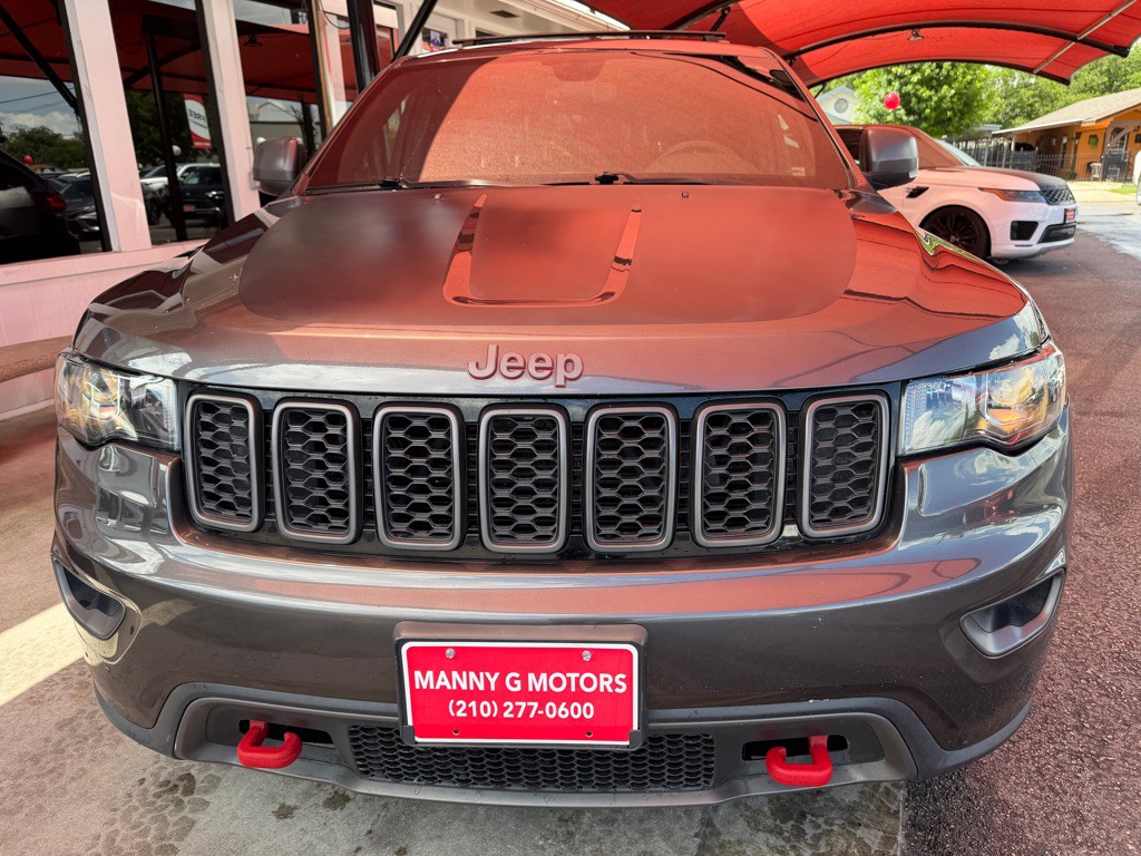 2019 Jeep Grand Cherokee Image 2