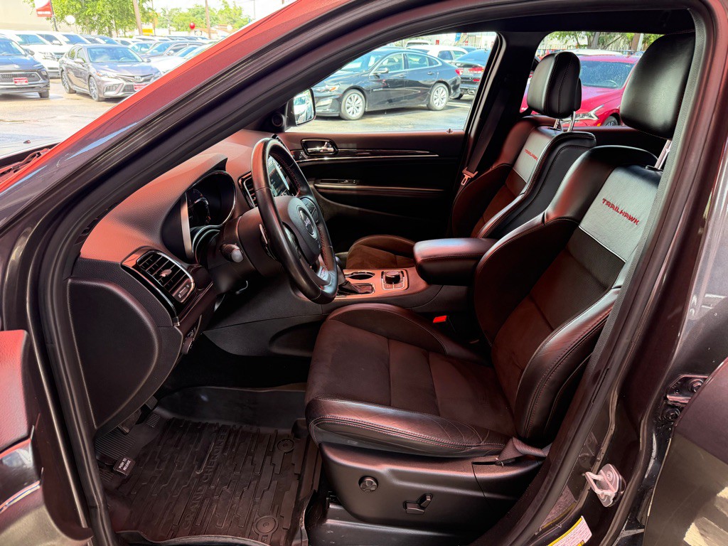 2019 Jeep Grand Cherokee Image 4