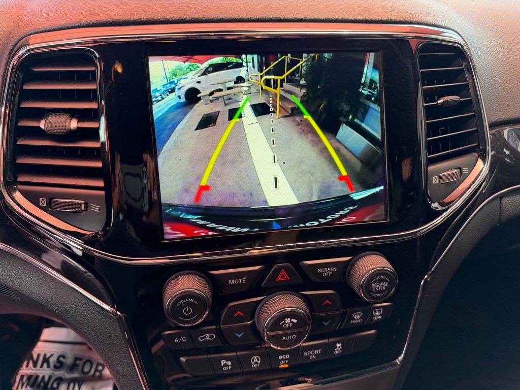2019 Jeep Grand Cherokee Image 12