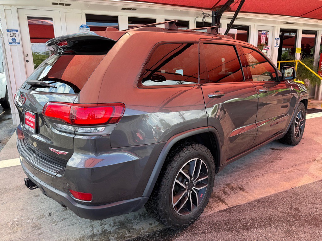 2019 Jeep Grand Cherokee Image 19
