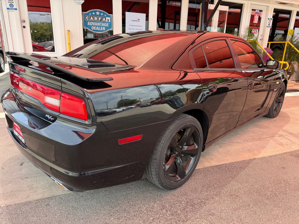 2014 Dodge Charger Image 19