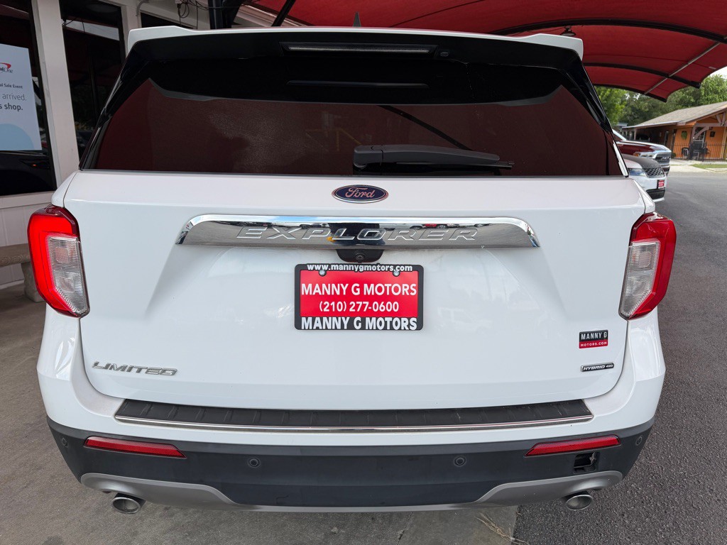 2021 Ford Explorer Image 15