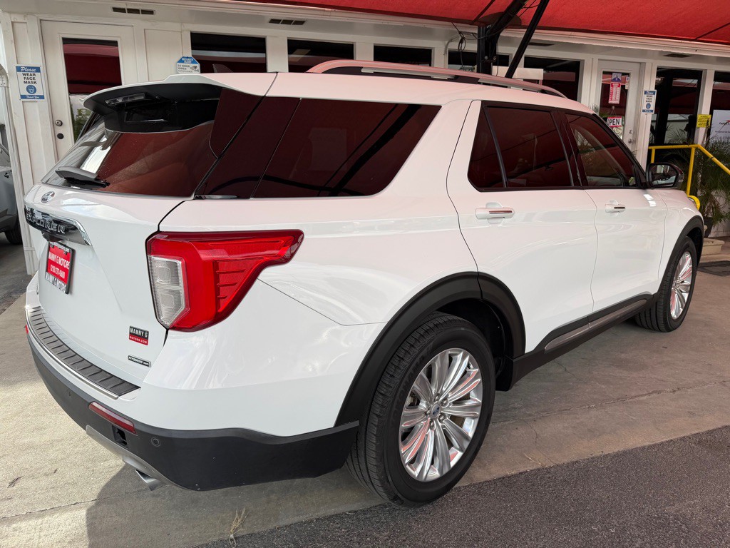 2021 Ford Explorer Image 21
