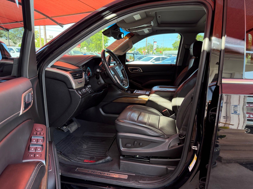 2019 GMC Yukon Image 6