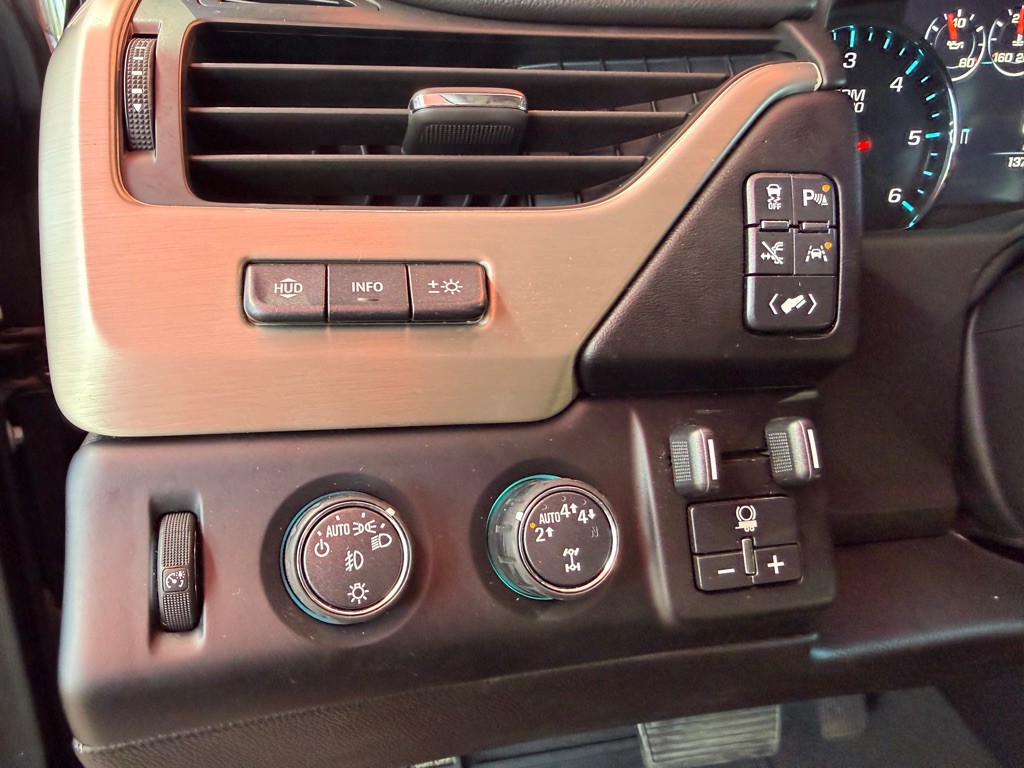 2019 GMC Yukon Image 7