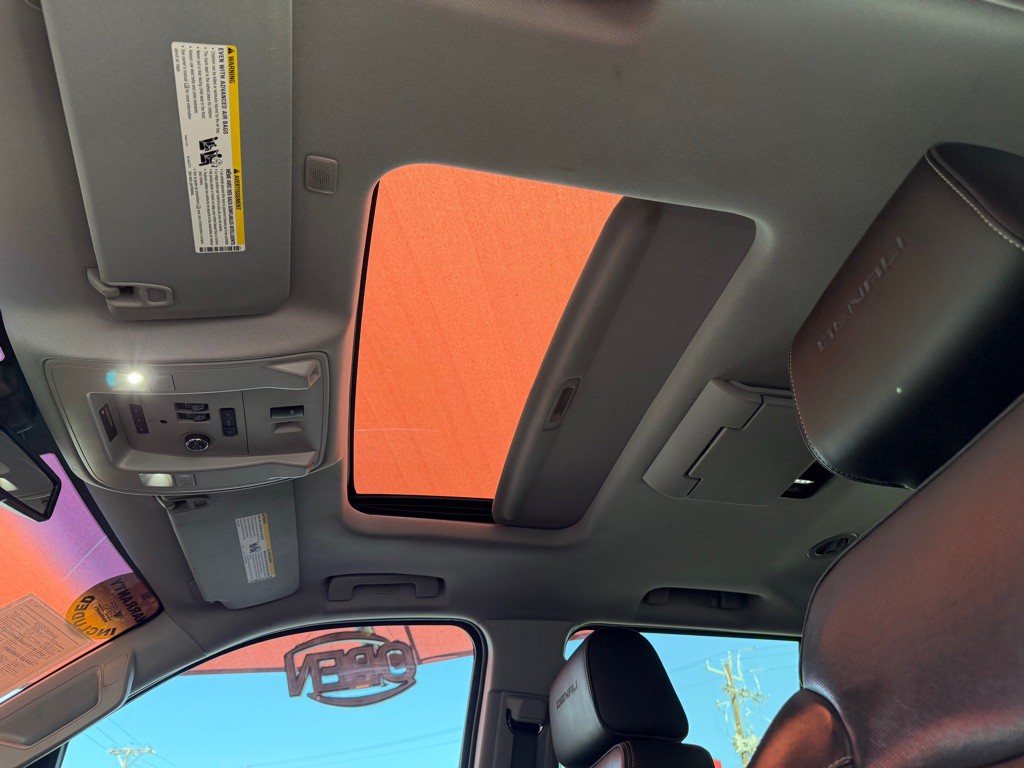 2019 GMC Yukon Image 10