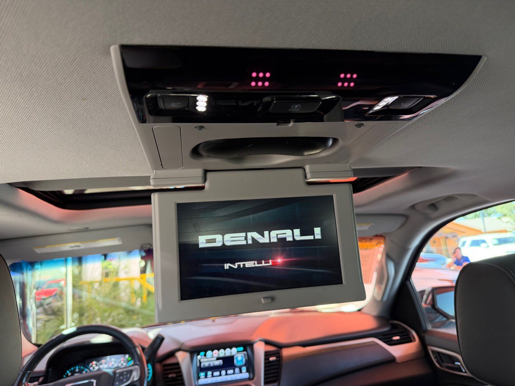 2019 GMC Yukon Image 13