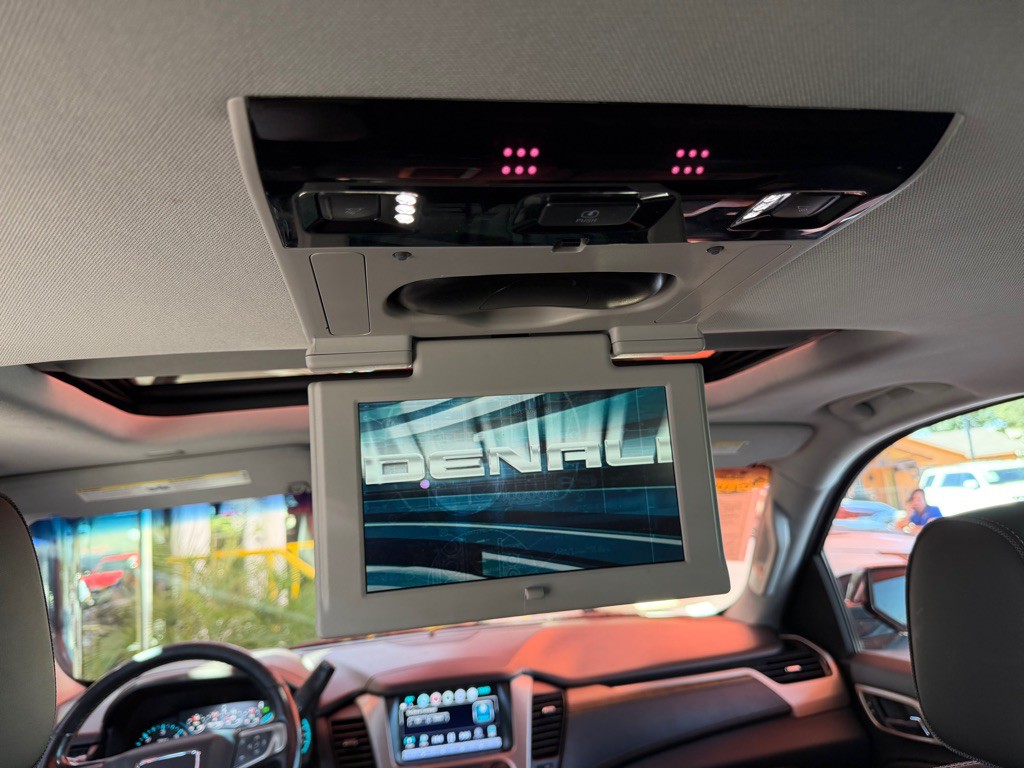 2019 GMC Yukon Image 14