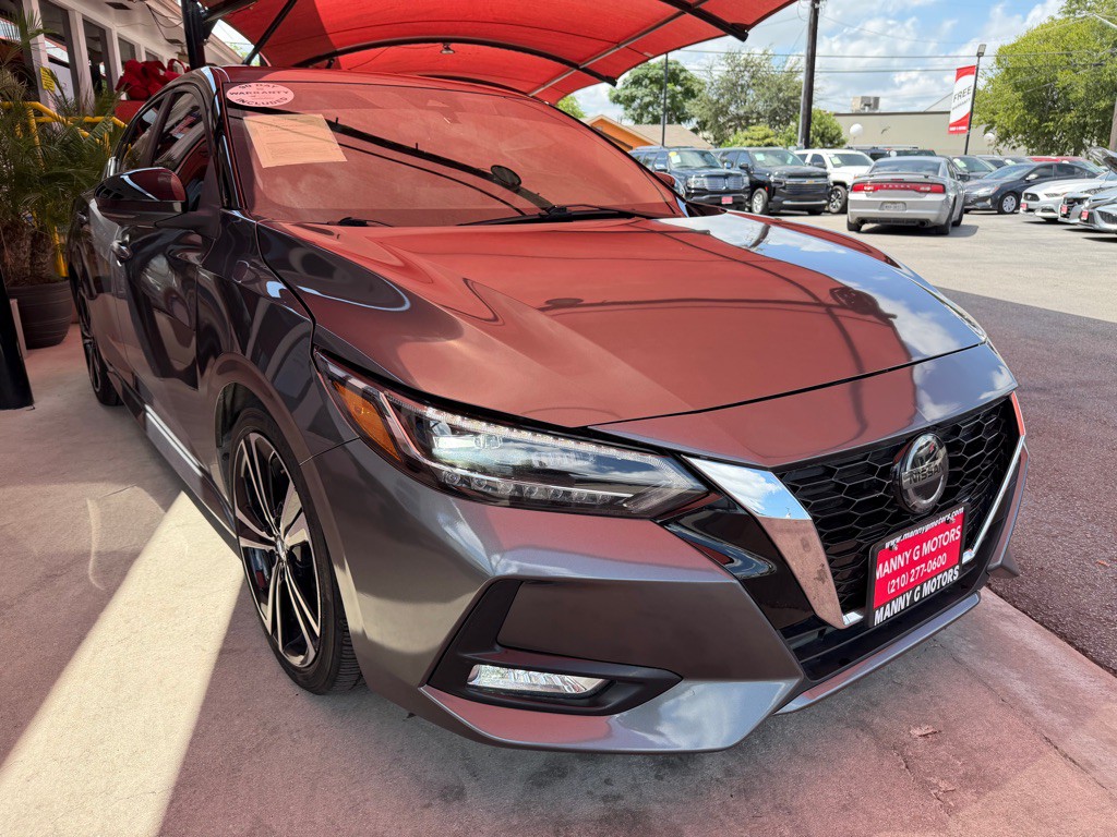 2021 Nissan Sentra Image 1