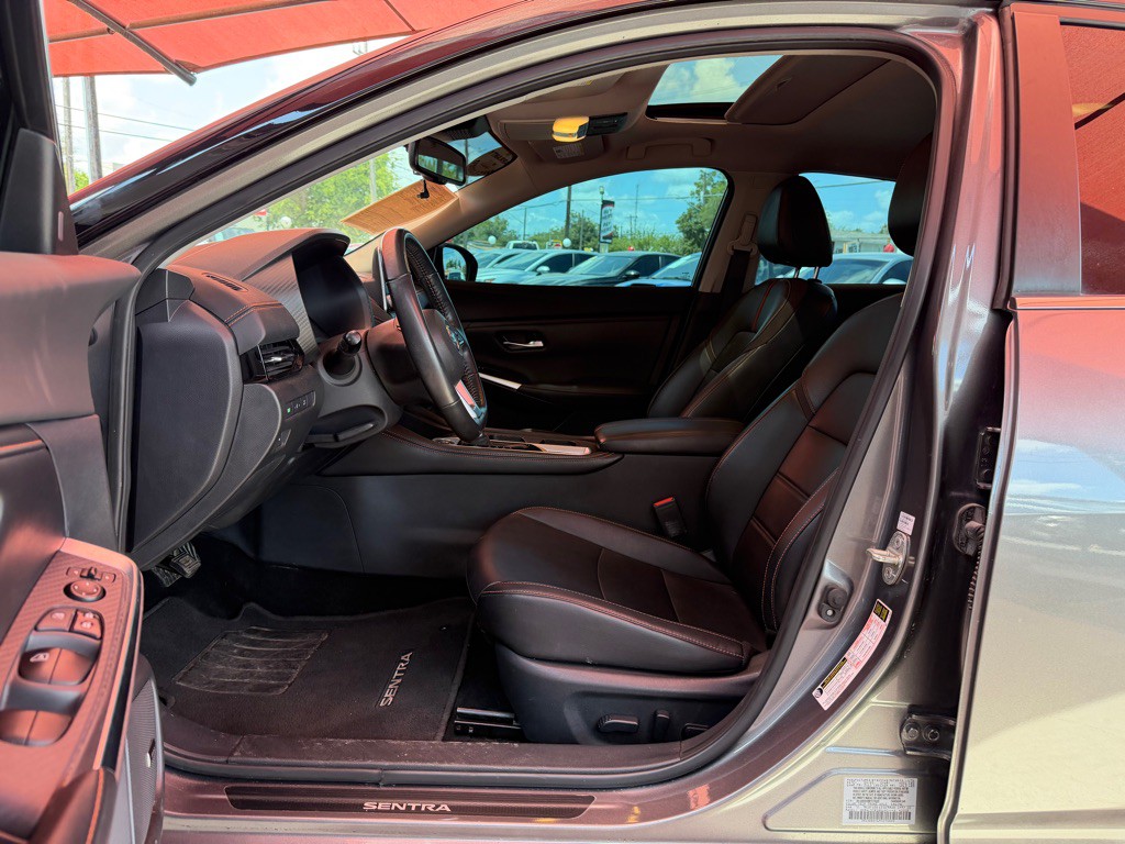2021 Nissan Sentra Image 4