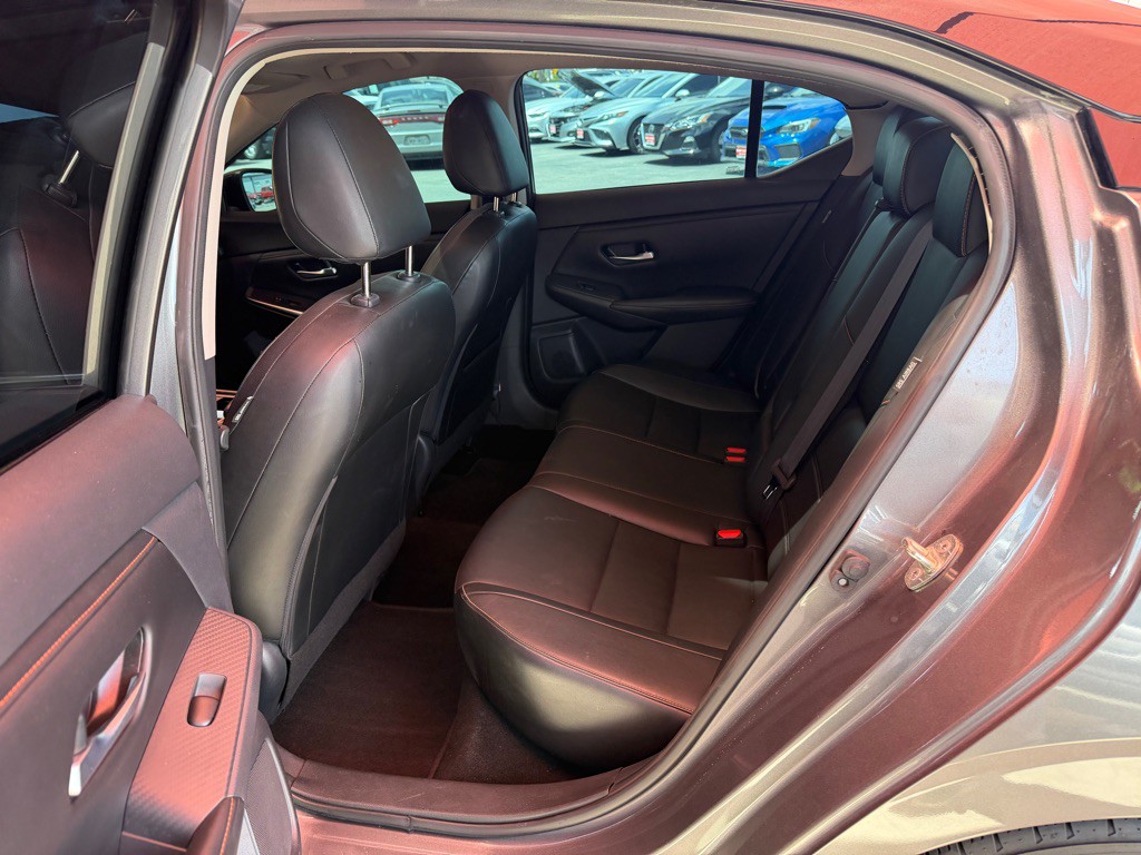 2021 Nissan Sentra Image 6