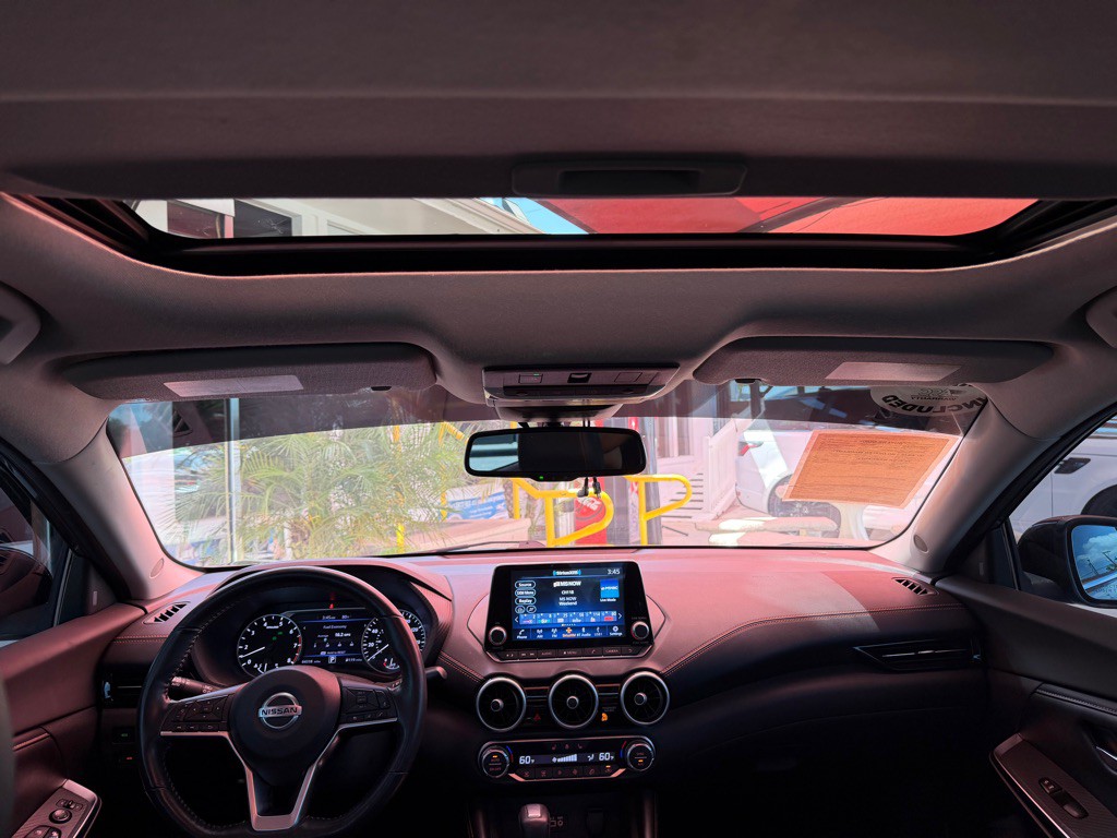2021 Nissan Sentra Image 9