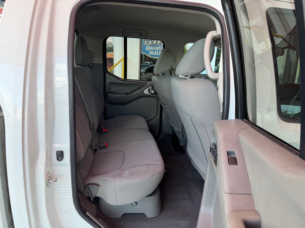 2019 Nissan Frontier Image 12