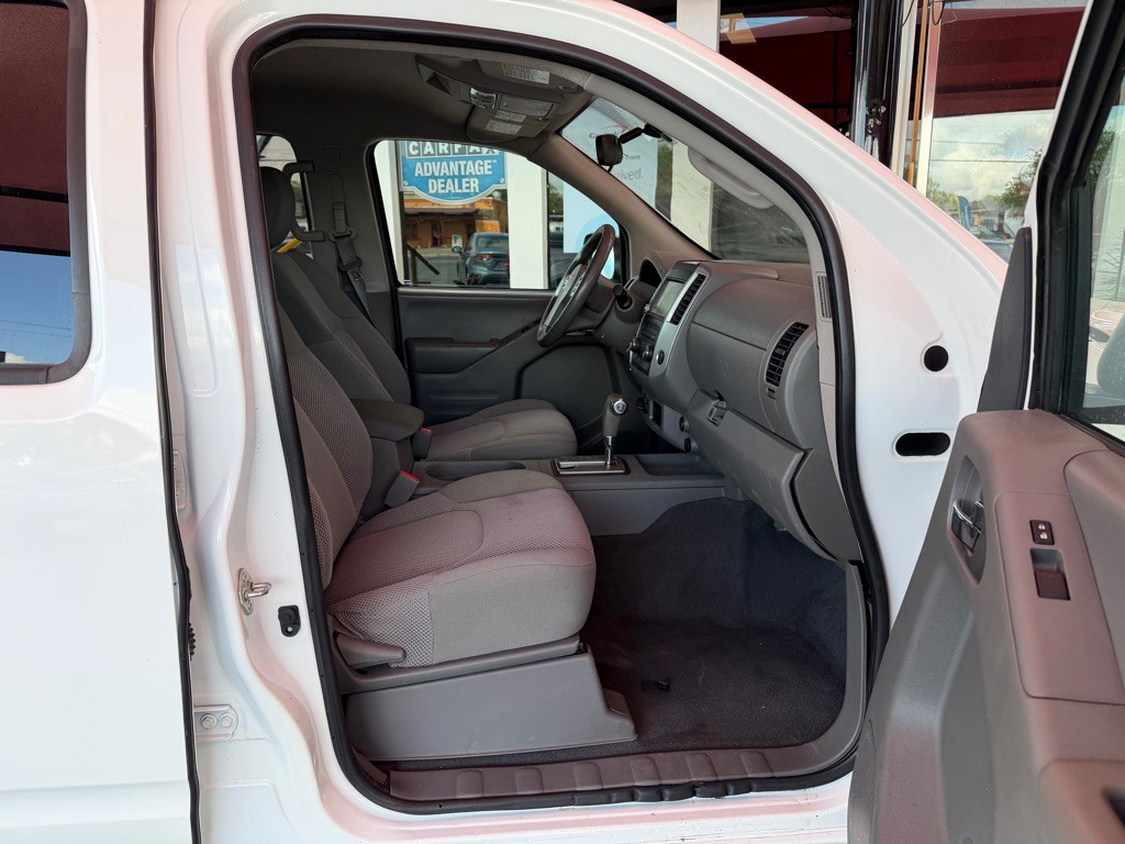 2019 Nissan Frontier Image 13