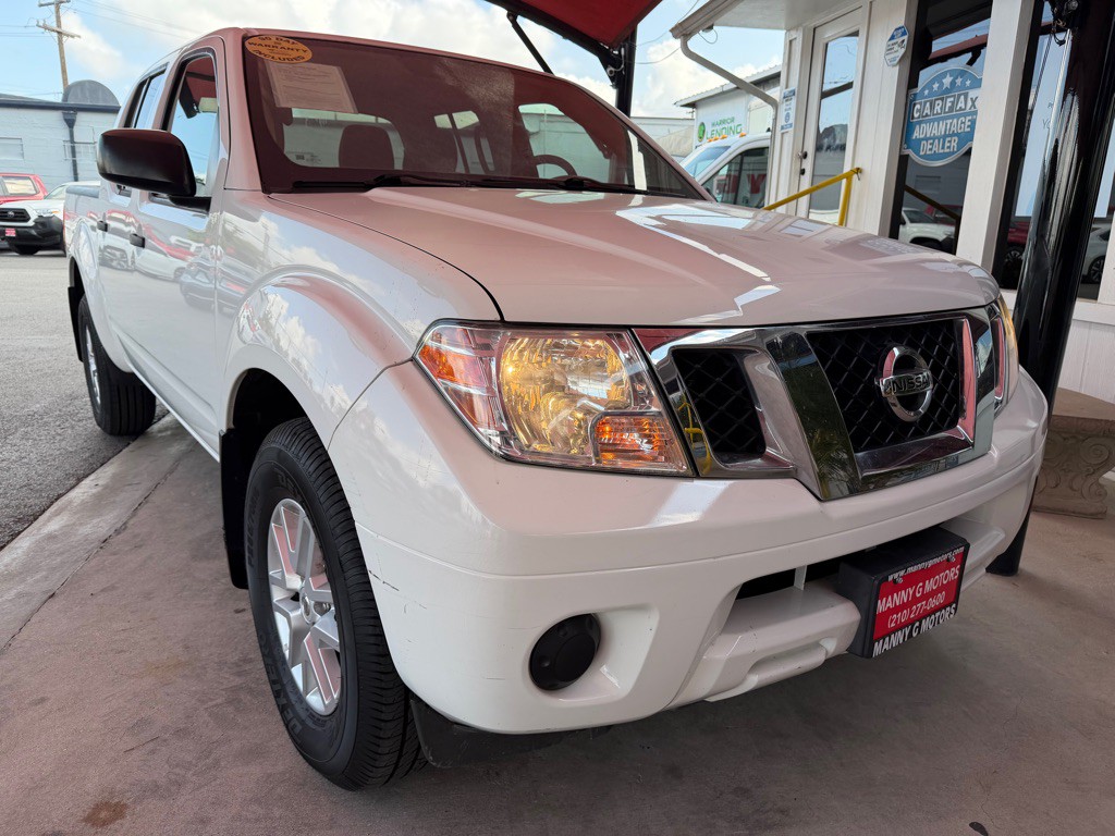 2019 Nissan Frontier Image 15