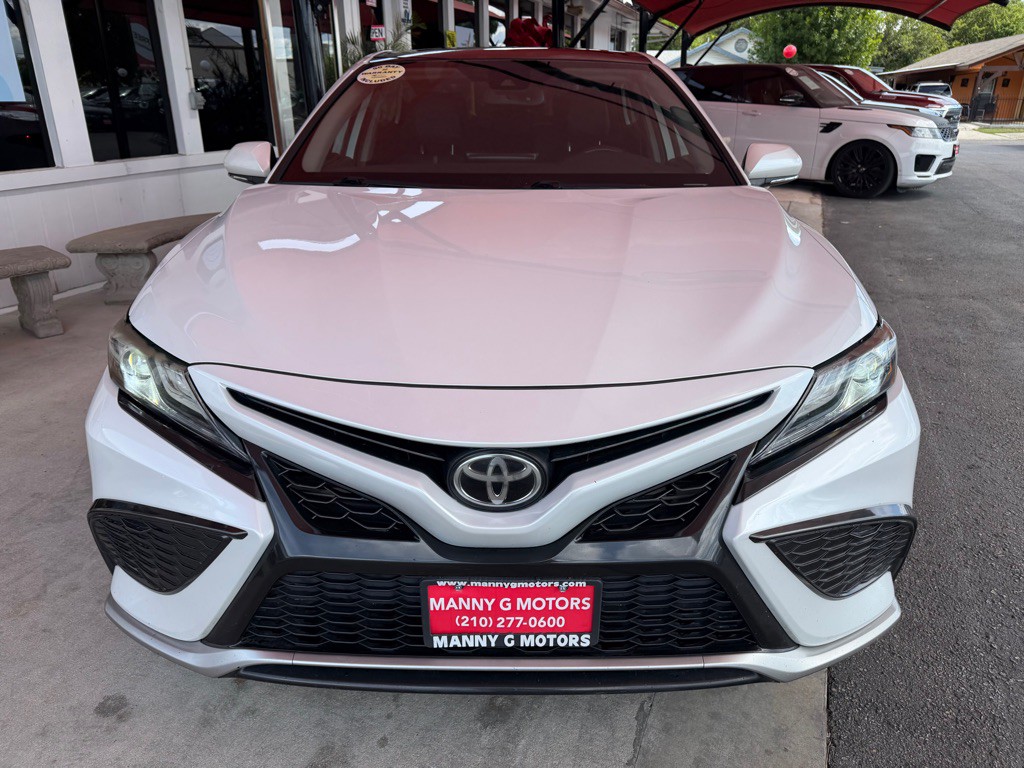 2021 Toyota Camry Image 2