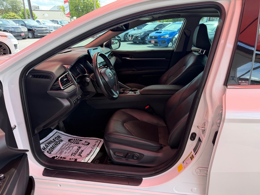 2021 Toyota Camry Image 5