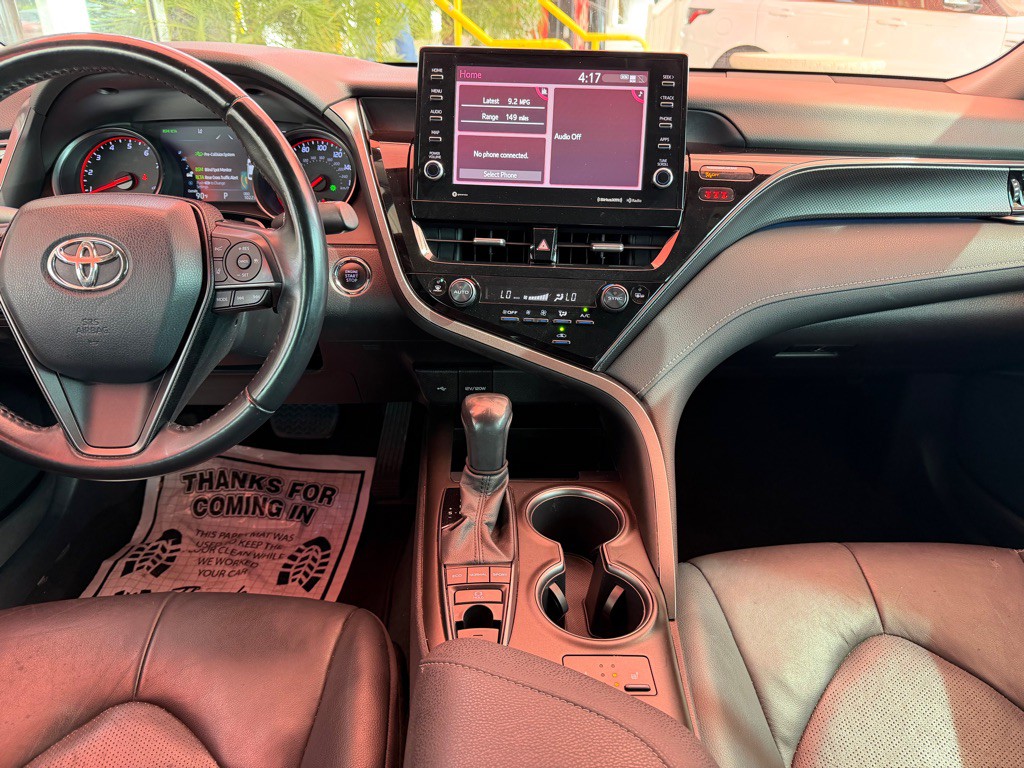 2021 Toyota Camry Image 8
