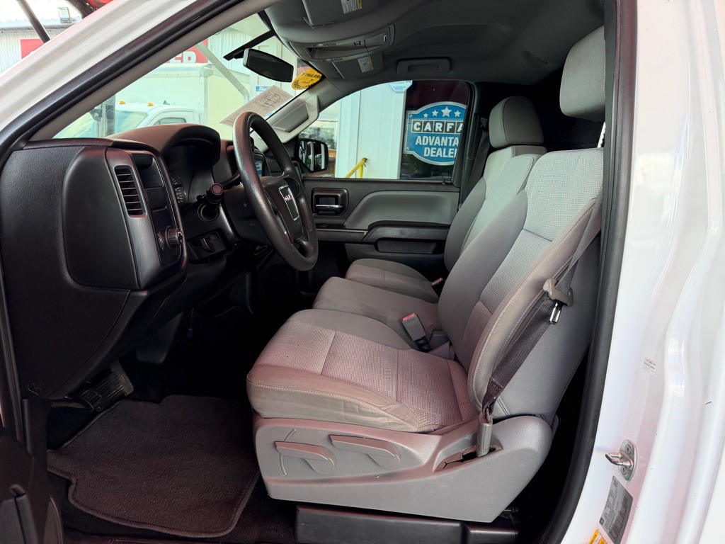 2017 GMC Sierra Image 4