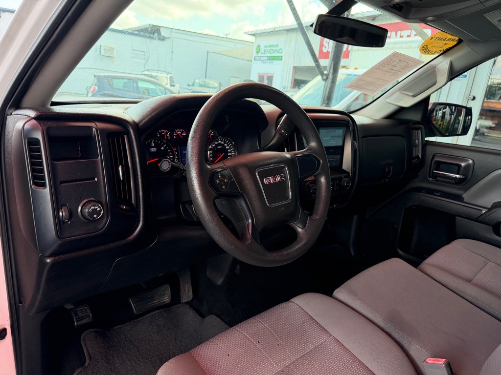 2017 GMC Sierra Image 5