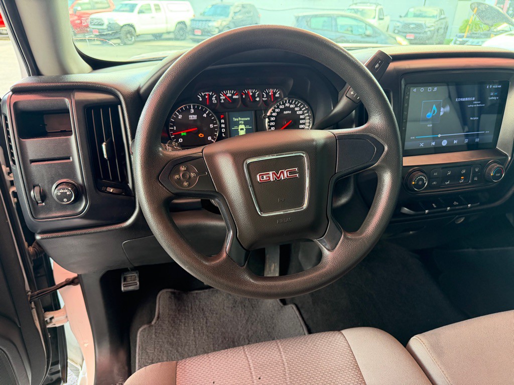 2017 GMC Sierra Image 6