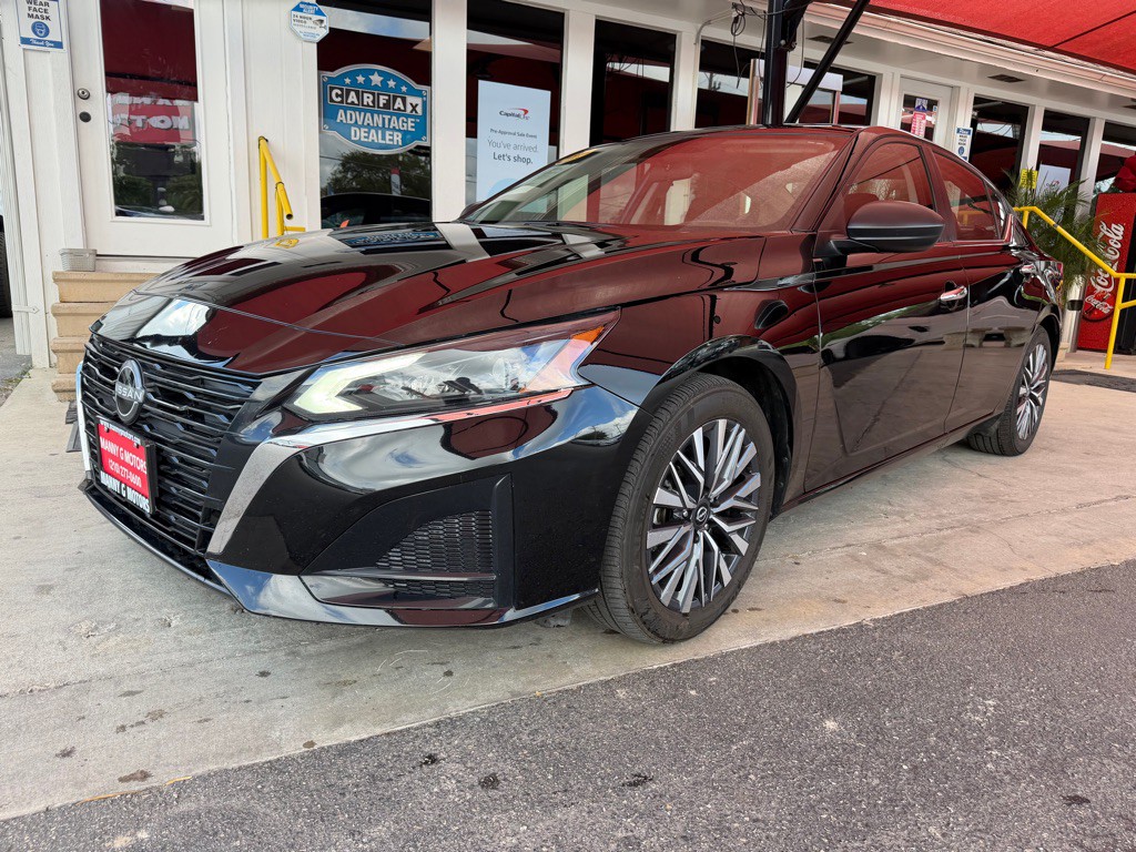 2025 Nissan Altima Image 3