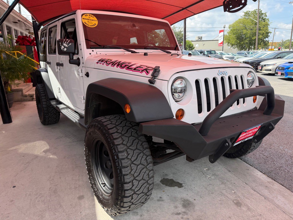 2013 Jeep Wrangler Unlimited Image 1