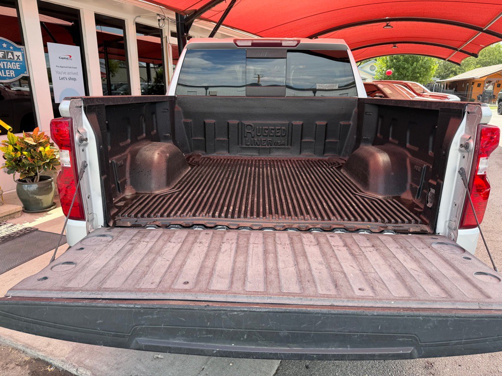 2021 Chevrolet Silverado 1500 Image 17