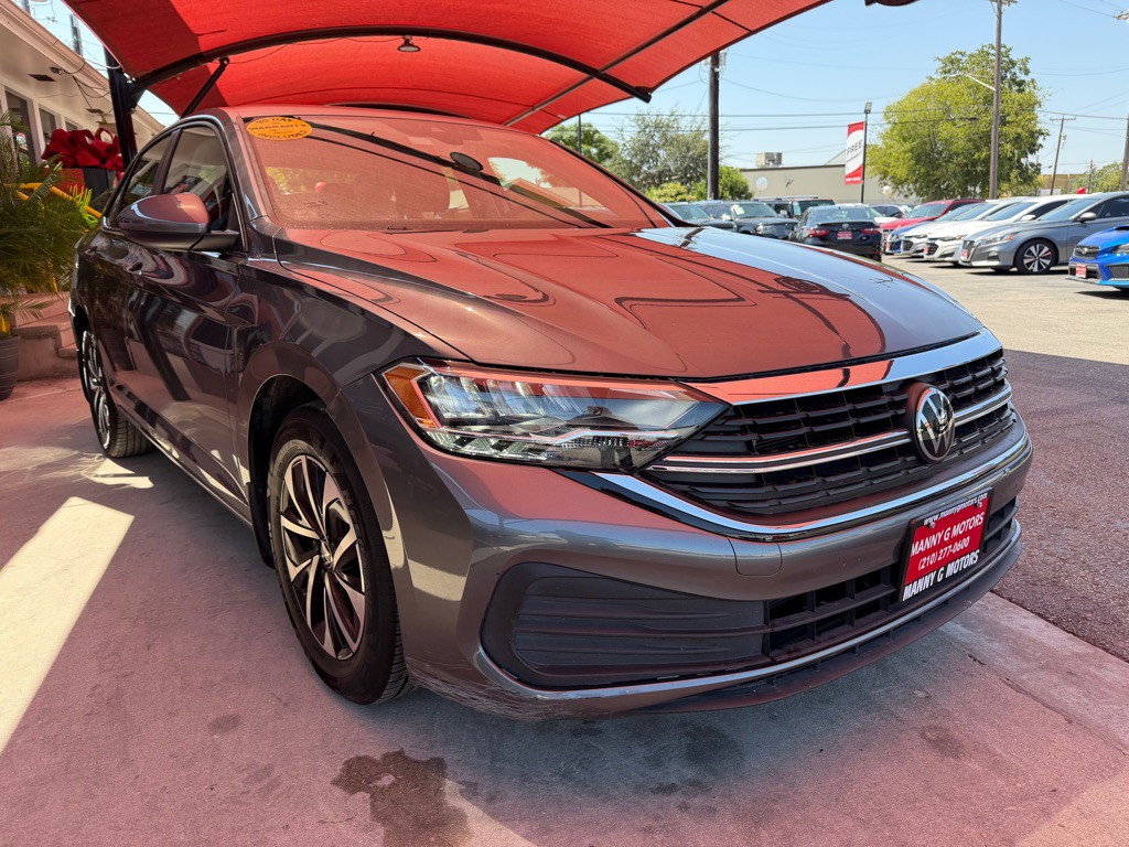 2024 Volkswagen Jetta Image 1