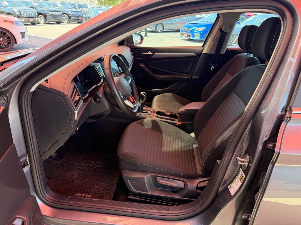 2024 Volkswagen Jetta Image 4