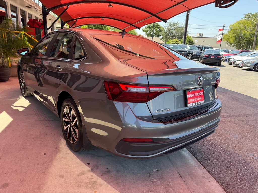2024 Volkswagen Jetta Image 15