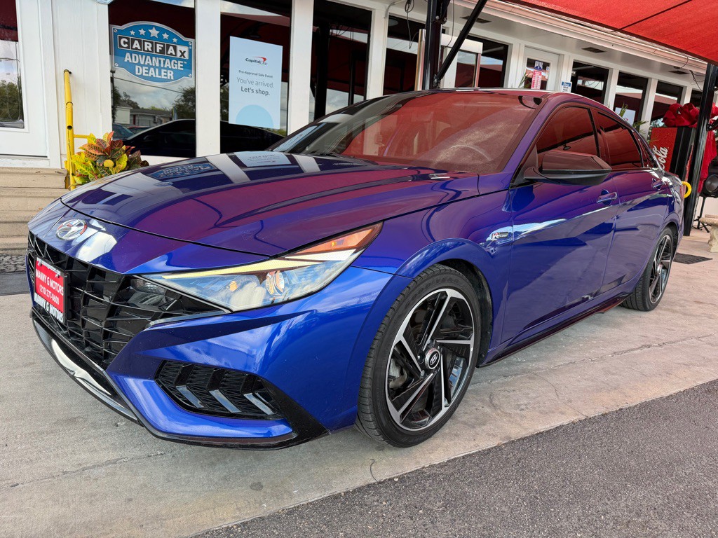 2023 Hyundai Elantra Image 3